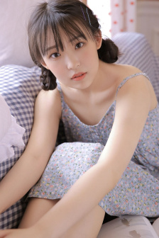 首长含着她的胸挺进柔软里